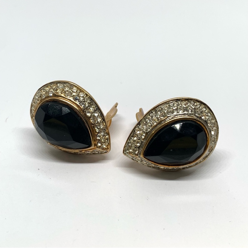 Vintage signed Stannard Goldtone black rhinestone pave crystals clip earrings